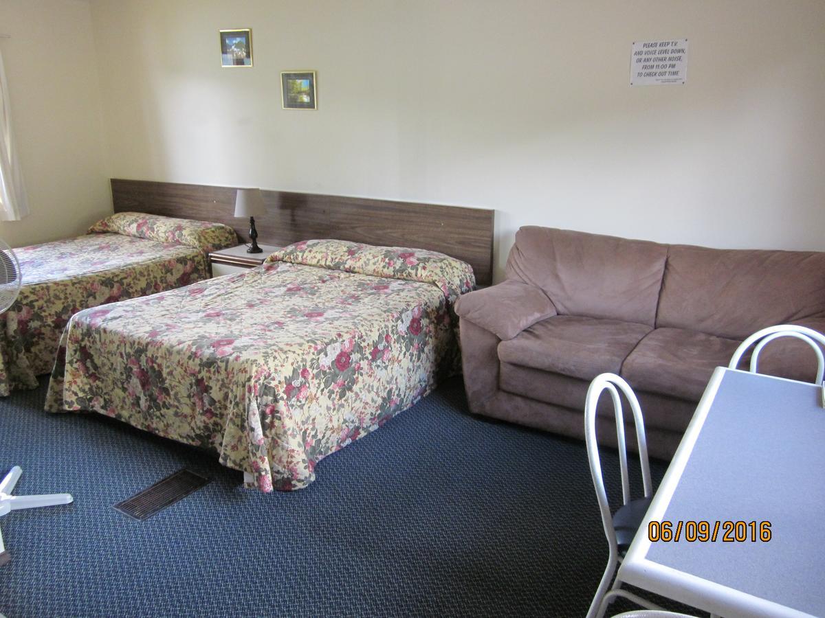 Valleyview Motel Williams Lake Exterior foto