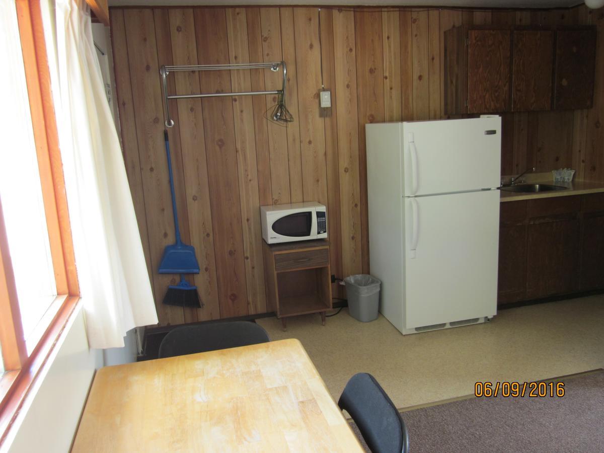 Valleyview Motel Williams Lake Exterior foto